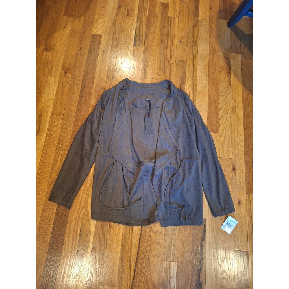 Womens BlankNYC open front blazer, size small. Brand new with tags.